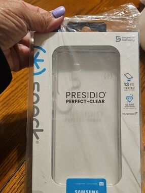 speck Presidio Perfect-Clear Case — Clear